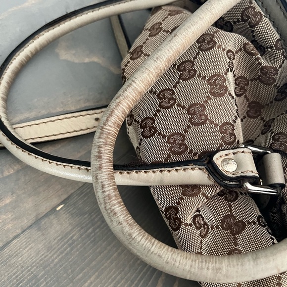 Authentic Gucci Handbag - Picture 9 of 12